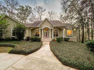 1110 Conservancy Dr W, Tallahassee, FL 32312