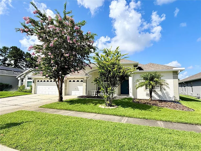 14606 Coral Berry Dr — Photo 2