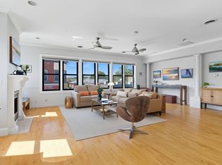 6 Cushing St APT 1, Waltham, MA 02453