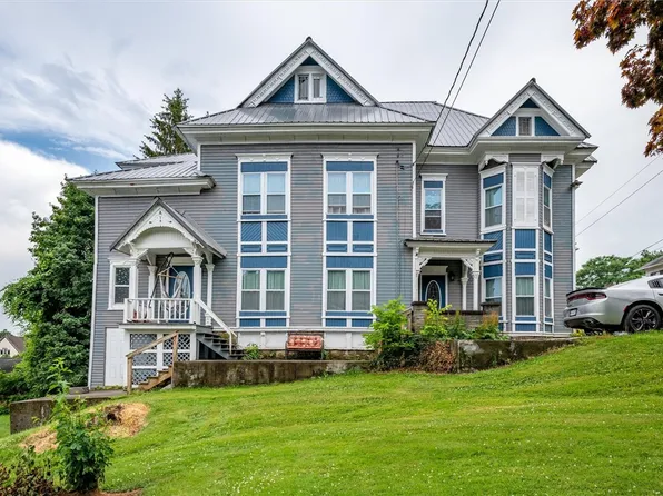 34 High St, Lyons, NY 14489