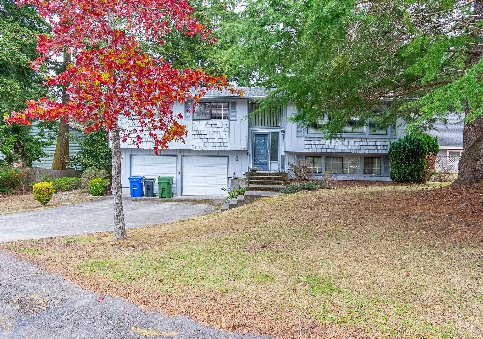 3 Bed 3 Bath Home — Photo 1