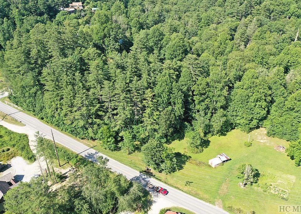 2nd image of 5050 N Highway 107