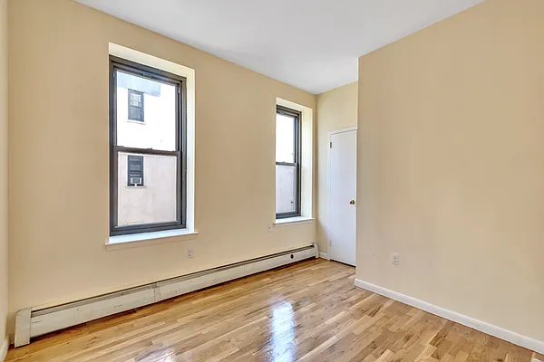 Sold by Compass | media 7