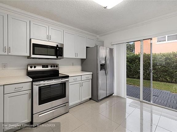 5th image of 6749 Sienna Club Dr