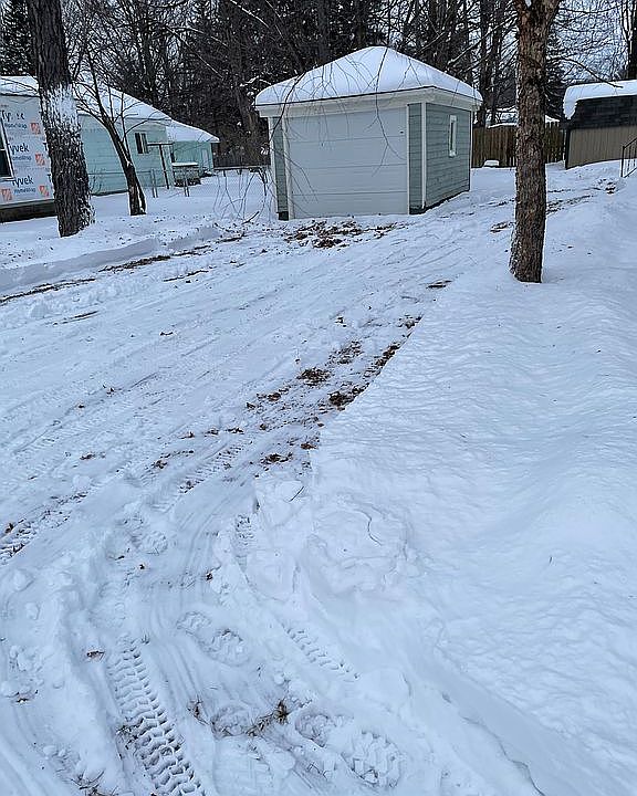 2nd image of 304 Evans St
