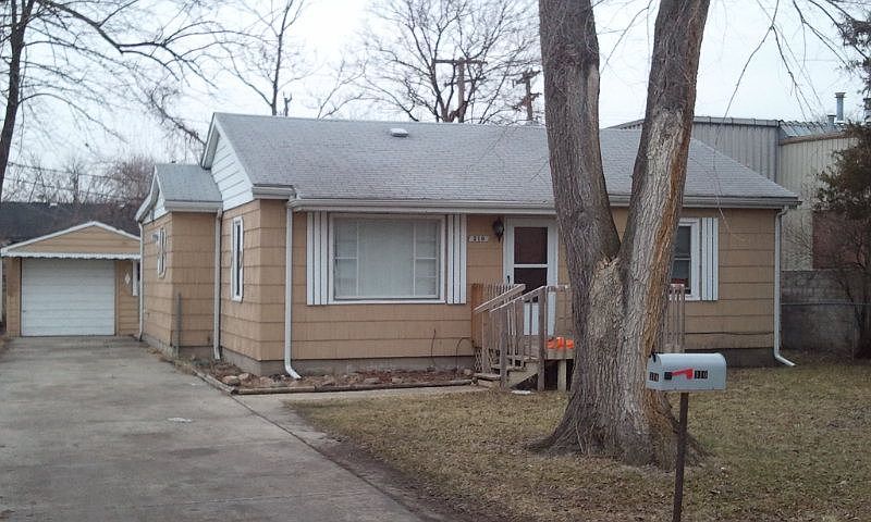 3 Bedroom 1 Bath