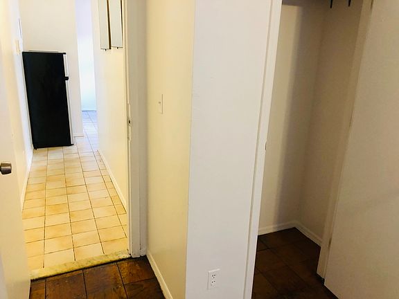4th image of 301 E 110th St APT 1A