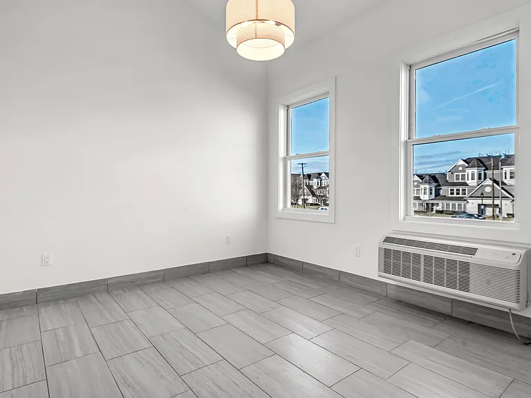 18-20 4th Ave #103 — Photo 11