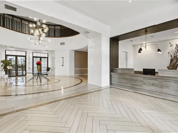 The Vanderbilt, 990 Corporate Dr APT 301, Westbury, NY 11590