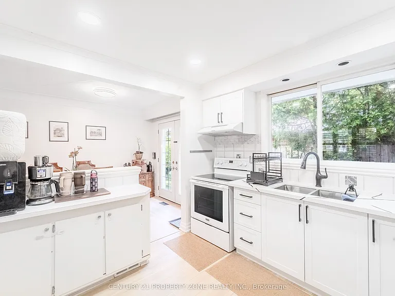 294 Cheltenham Rd — Photo 16