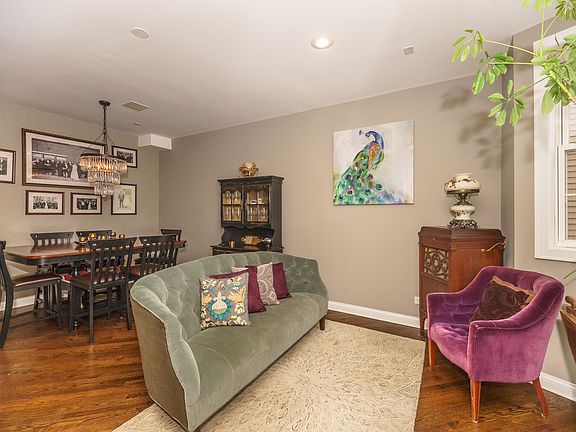 5th image of 2818 W Wellington Ave #1