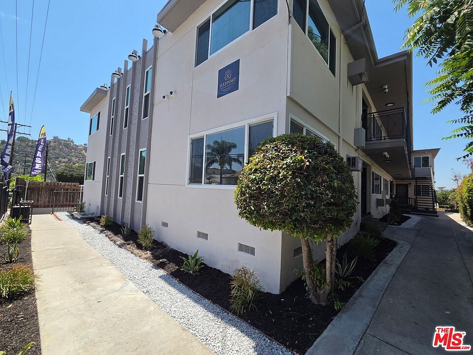 1st image of 9949 Pinewood Ave #1