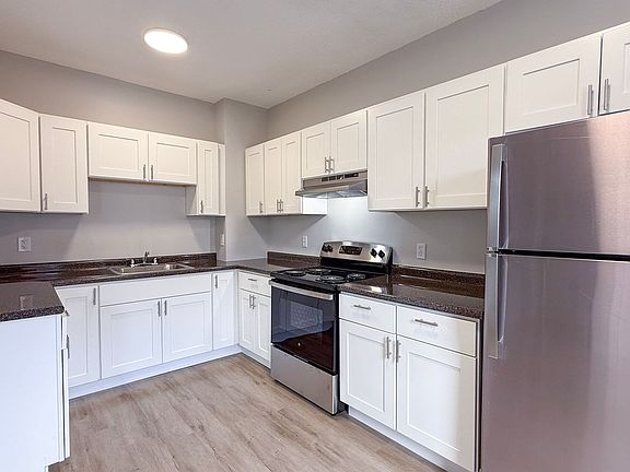 2nd image of 351-357 Franklin Ave #2S