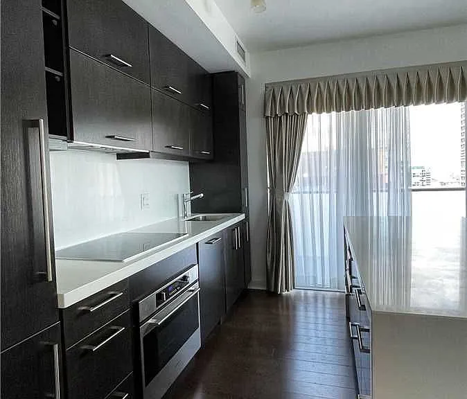 1080 Bay St #3010 — Photo 11