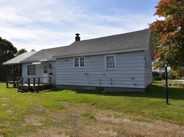 152 Jackson Avenue, Rutland City, VT 05701