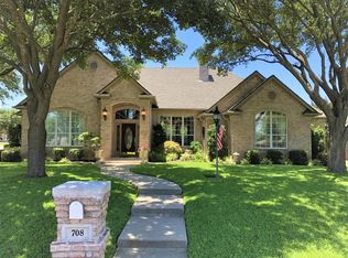 708 Amanda Ln, Cleburne, TX 76033