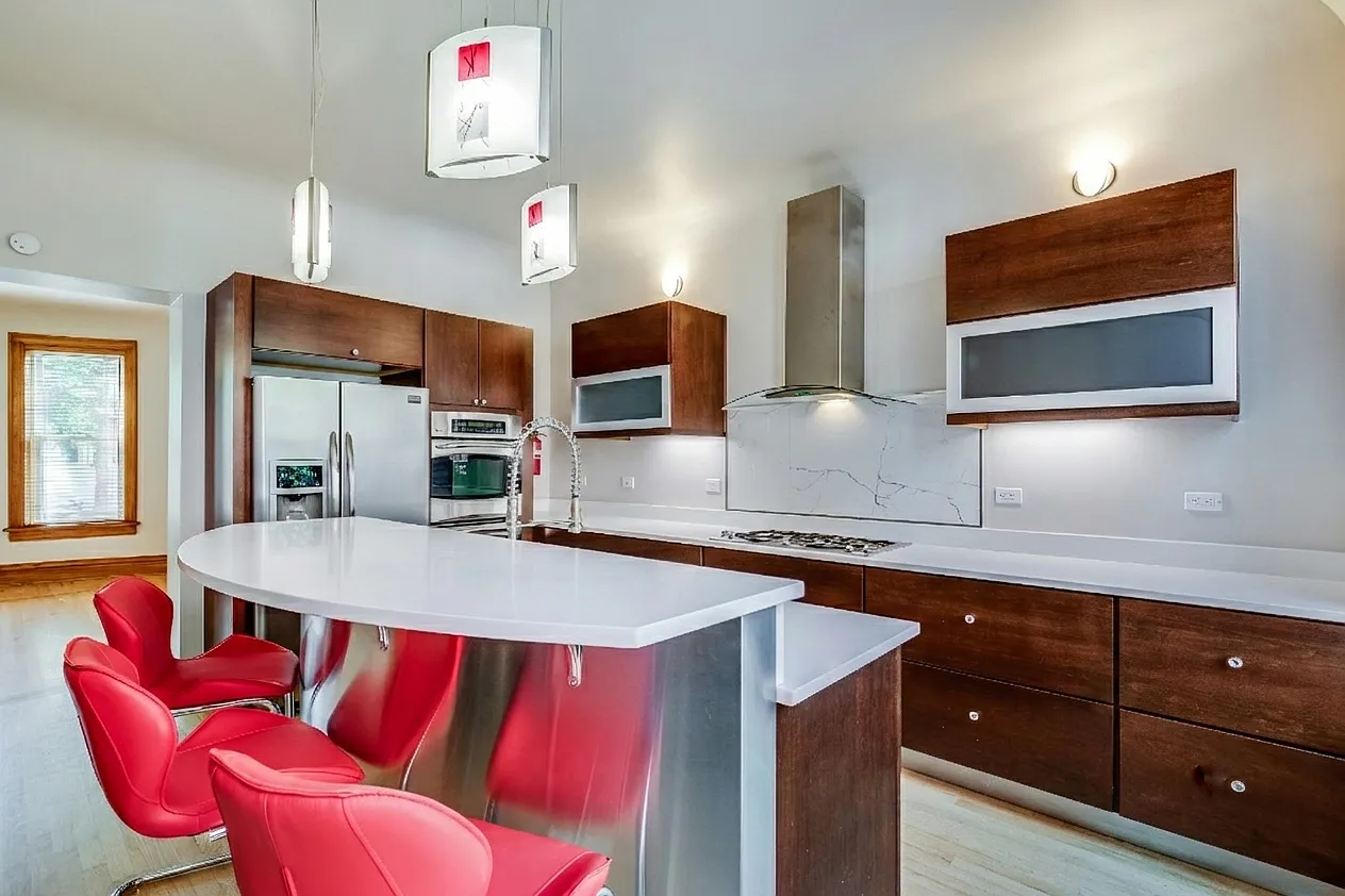 2 bed, 1503 sqft, $3,000 — Photo 4