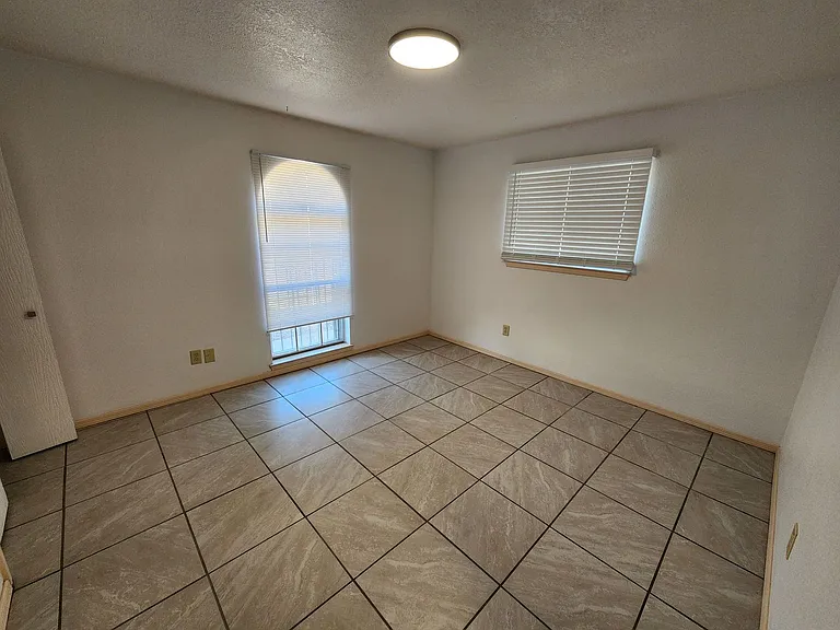 3301 Jupiter Rd — Photo 25