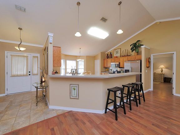 03 long breakfast bar