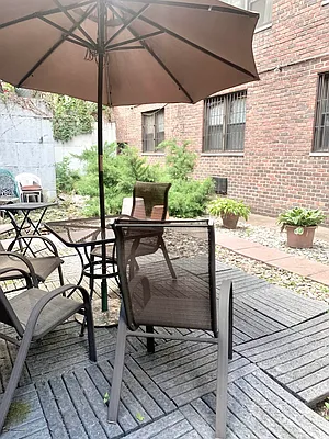 Rented by Bond New York | media 42