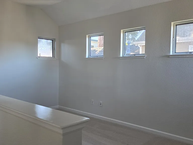 63 Oakwood Dr — Photo 10