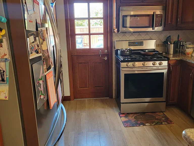 17752 Collins Cir — Photo 5