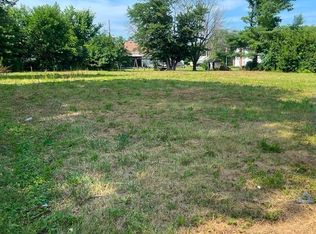 208 E 4th St, Vermont, IL 61484