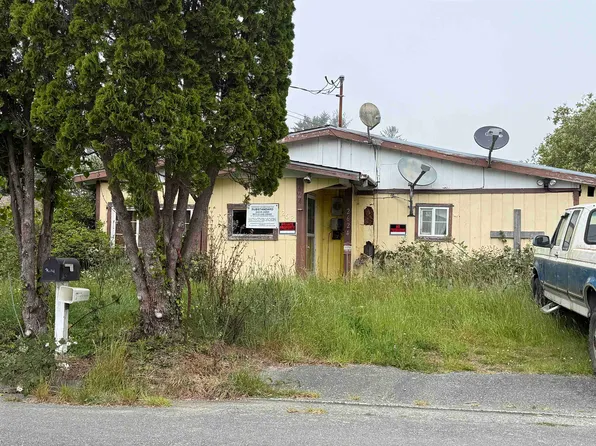 2624 Nickel Ave, Crescent City, CA 95531