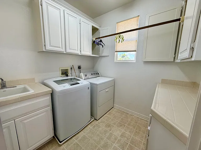 43130 Calle Camellia — Photo 59