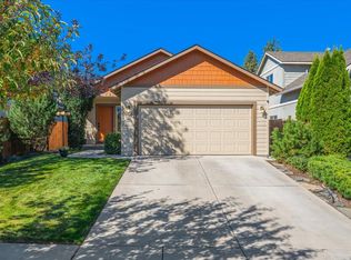 3223 NE Spring Creek Pl, Bend, OR 97701