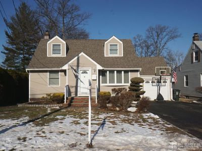 84 W Hill Rd, Colonia, NJ, 07067