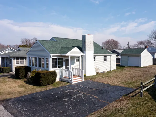22 Gates Road, Old Saybrook, CT 06475