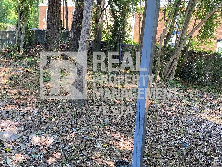 134 Tyrone Blvd — Photo 7