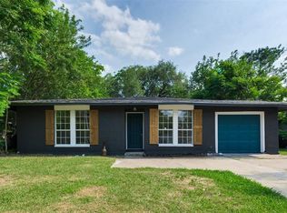 5634 Ridgeway Dr, Houston, TX 77033