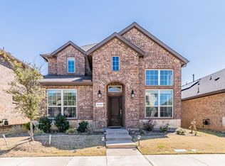 2444 Evening Stone Dr, Aubrey, TX 76227