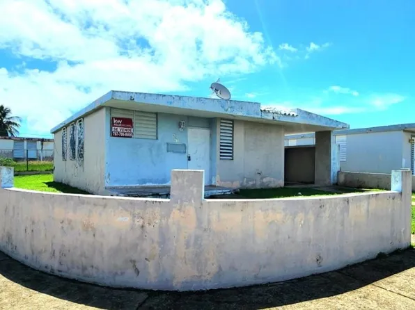 683 Calle 22, Punta Santiago, PR 00741