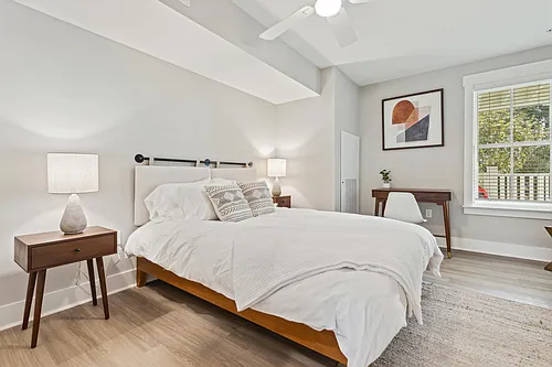 69 Calhoun St #201 Photo 1
