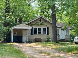 23511 Seneca Ave, Oak Park, MI 48237