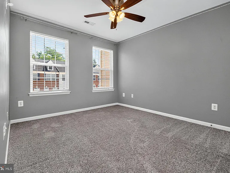 728 Millhouse Dr — Photo 12