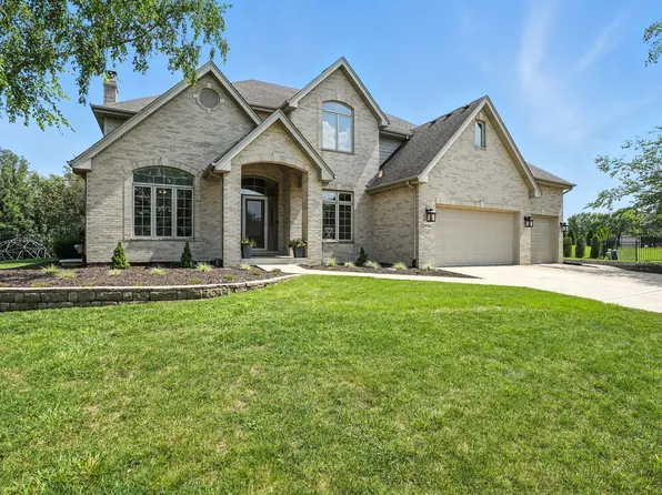 21785 Blue Bird Ln, Frankfort, IL 60423