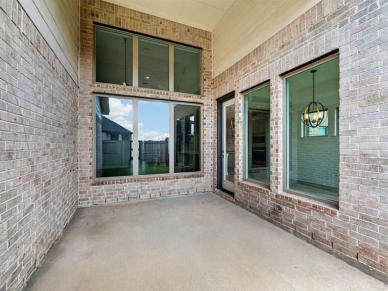 2803 Sweet Honey Ln — Photo 42
