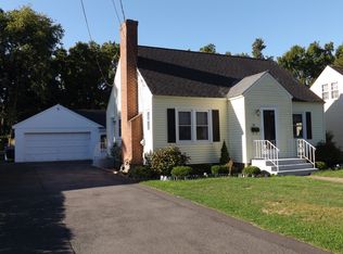 36 Marshall Rd, Manchester, CT 06040