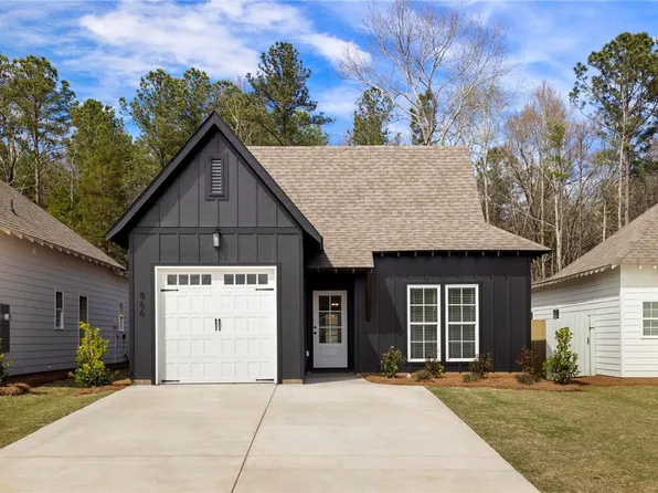 126 Woodland St, Opelika, AL 36801