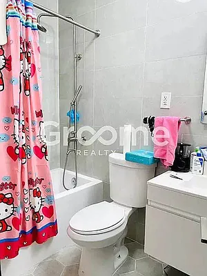 Rented by GROOME REALTY LLC | media 33