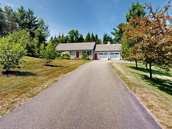 3rd image of 387 Mosher Road