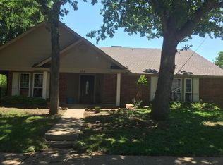 222 Creekside Ln, Coppell, TX 75019