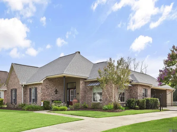 13451 Paces Pointe Dr, Gonzales, LA 70737