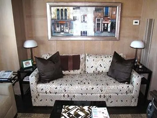 Sold by Corcoran | media 3