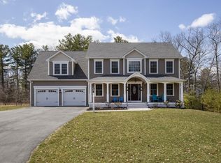 2 Salisbury St, Grafton, MA 01519