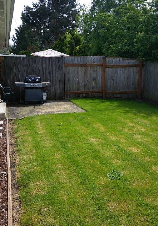 2nd image of 2424 Martin Way